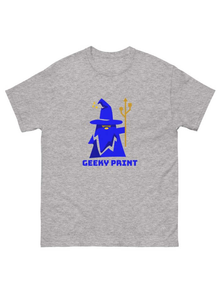 Camiseta con el Logo de Geeky Print: Eleva tu Estilo Geek al Siguiente